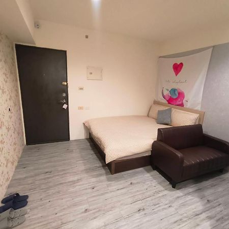 Apartamento Holayoyo Tainan Exterior foto